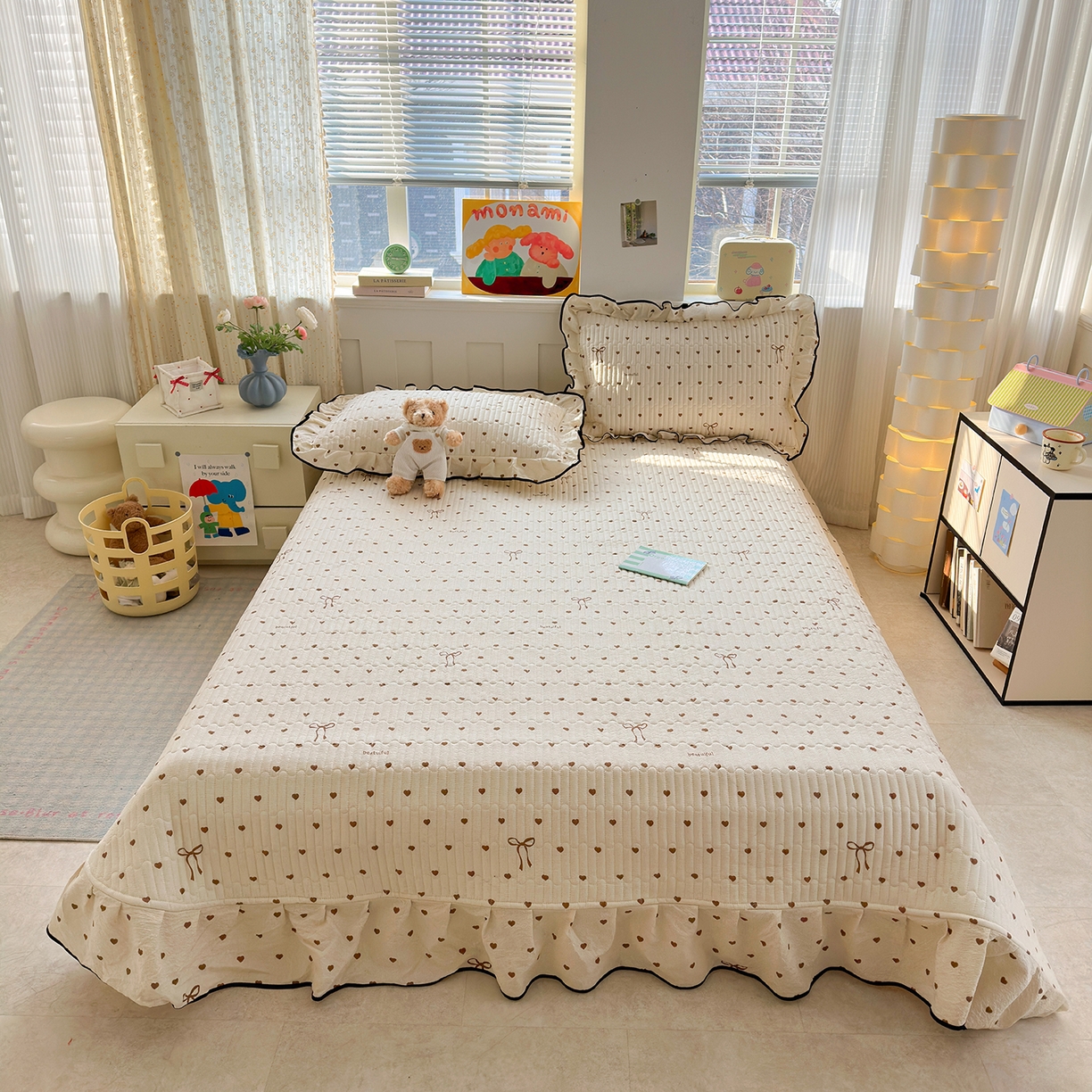 91家纺网 家纺一手货源 找家纺 壹和 2026新款A类云感花边款双层纱床盖款和床单款四件套单床盖单被套 焦糖爱心