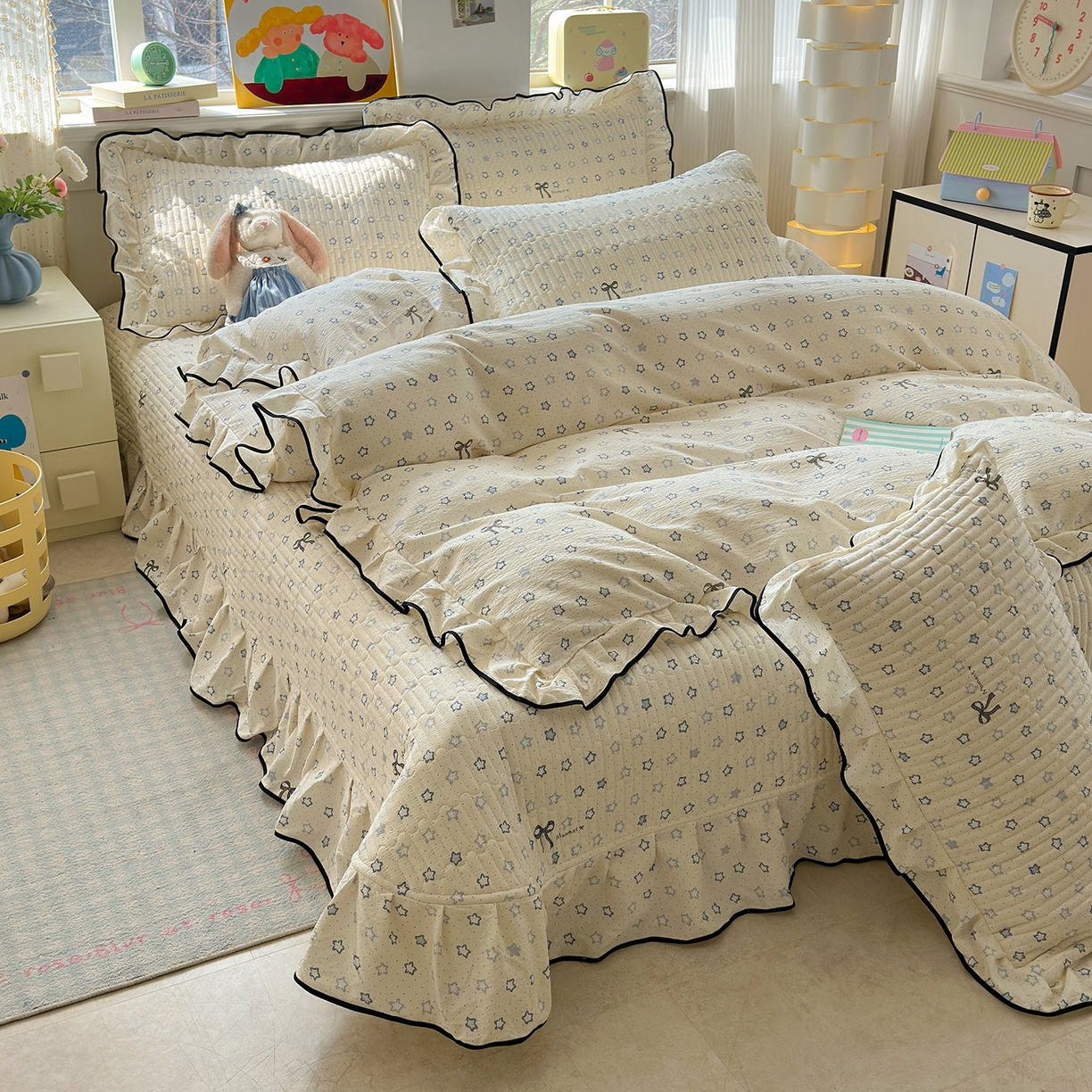 91家纺网 家纺一手货源 找家纺 壹和 2026新款A类云感花边款双层纱床盖款和床单款四件套单床盖单被套 满天星