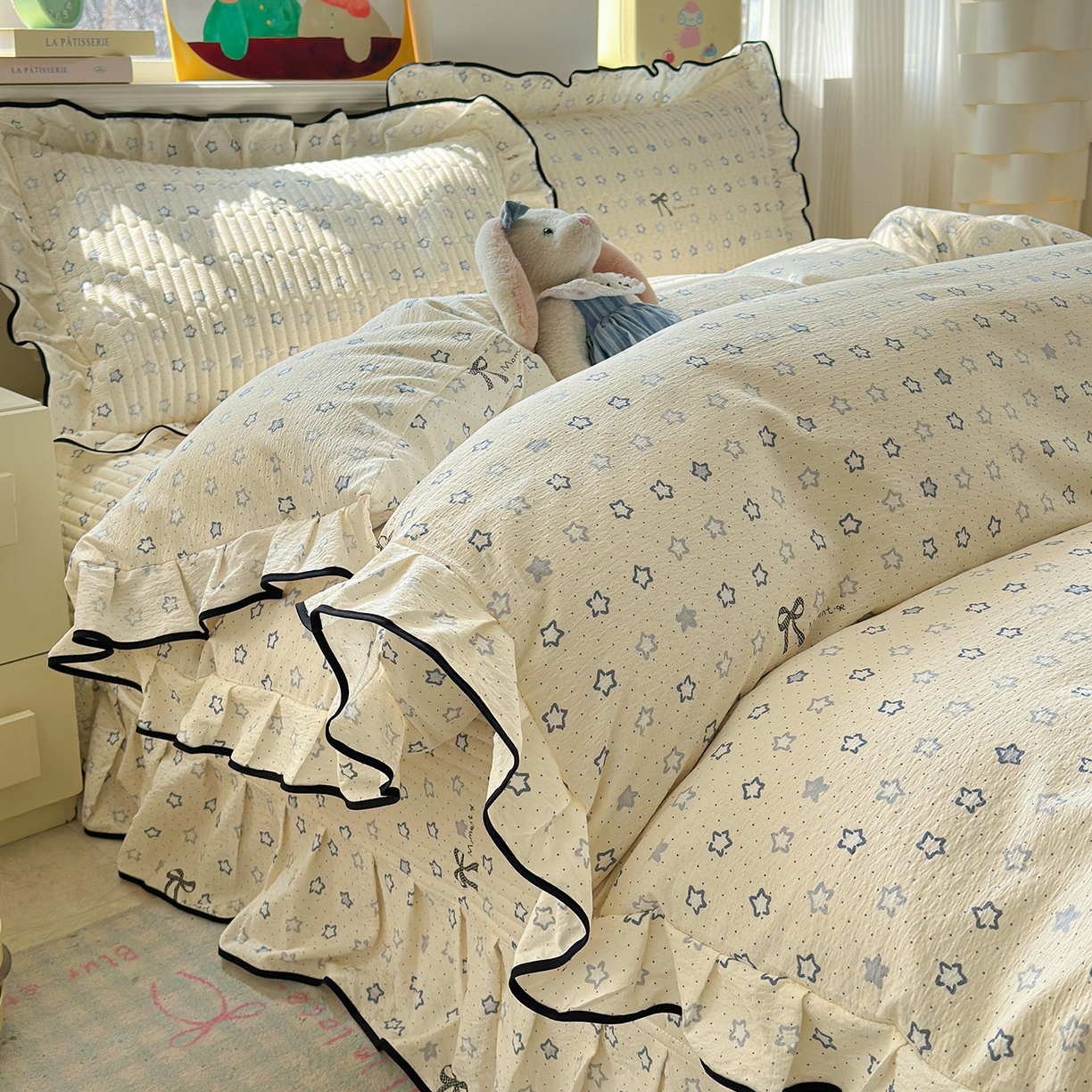 壹和 2026新款A类云感花边款双层纱床盖款和床单款四件套单床盖单被套 满天星