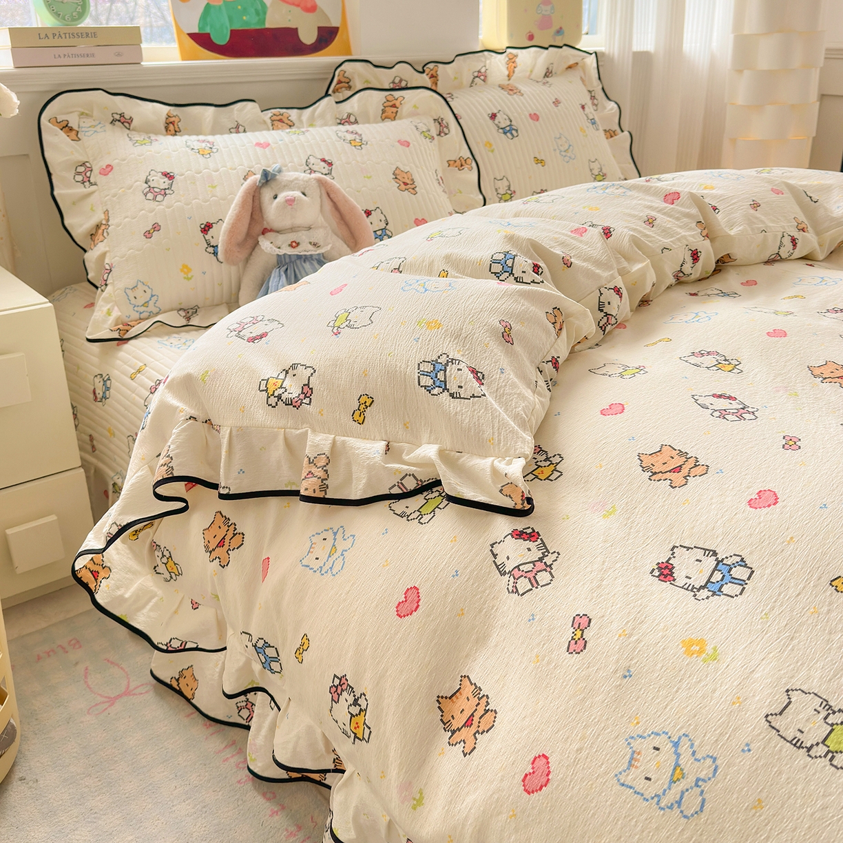 91家纺网 家纺一手货源 找家纺 壹和 2026新款A类云感花边款双层纱床盖款和床单款四件套单床盖单被套 像素凯蒂