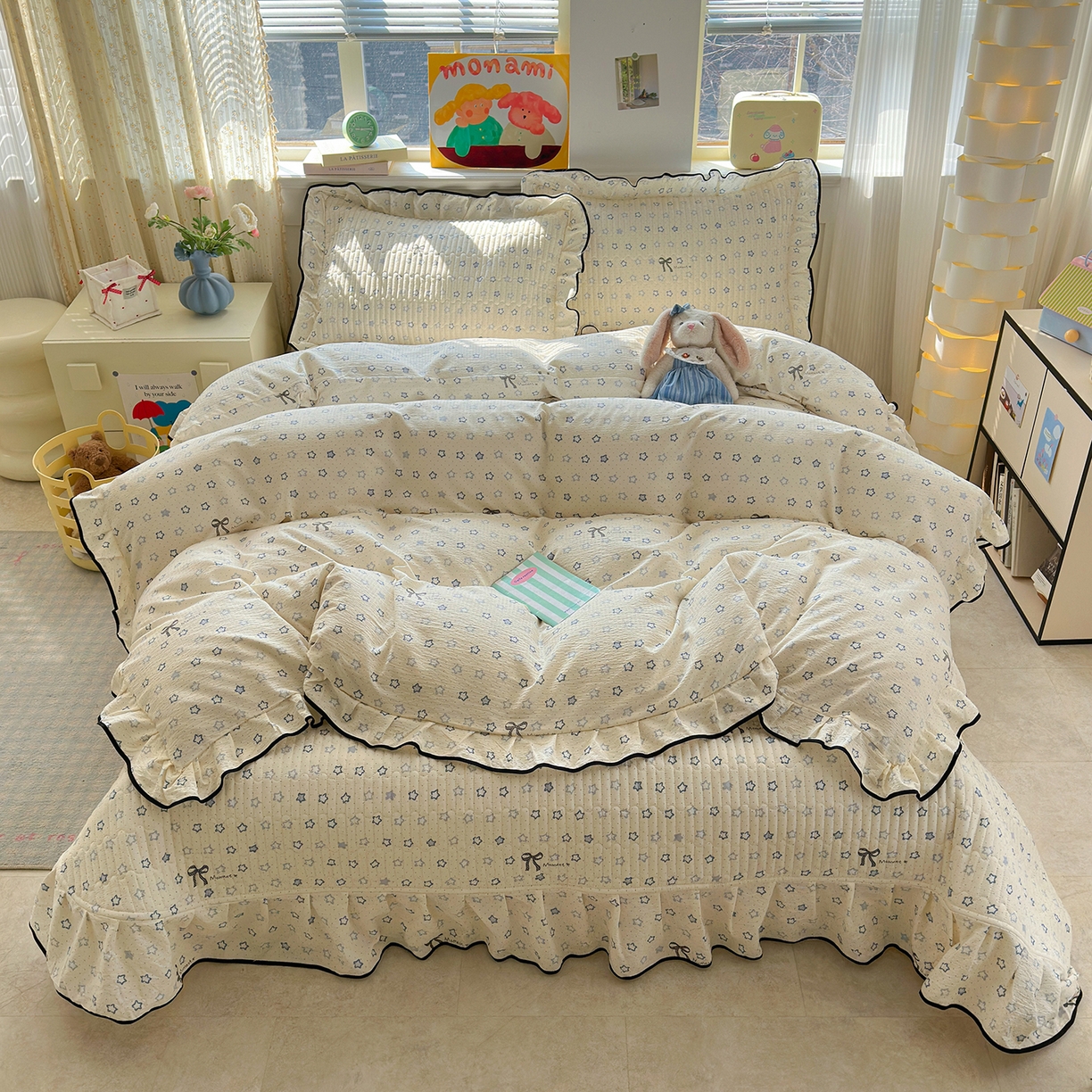 91家纺网 家纺一手货源 找家纺 壹和 2026新款A类云感花边款双层纱床盖款和床单款四件套单床盖单被套 满天星