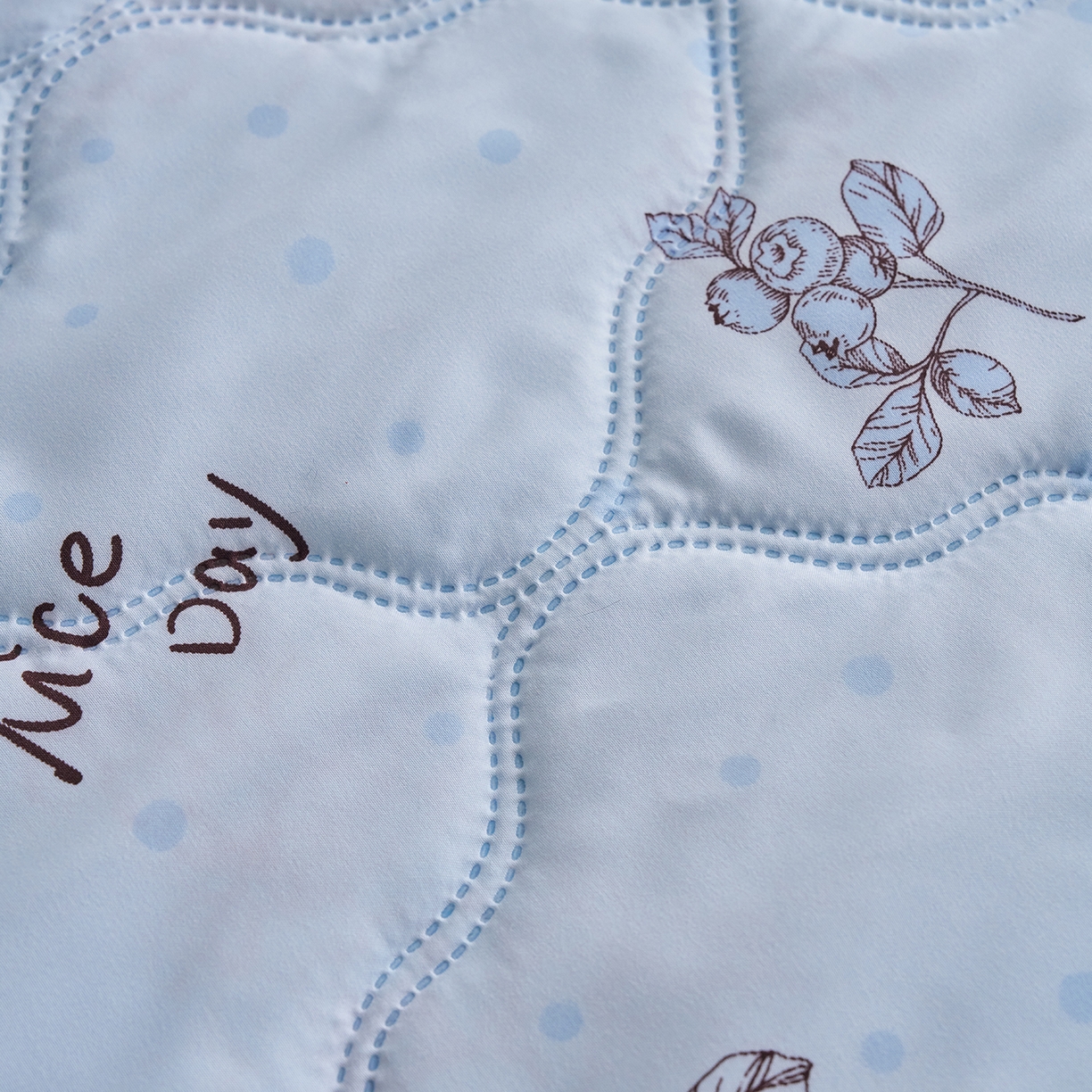 91家纺网 家纺一手货源 找家纺 （总）悦织湾家纺 2026新款超声波夏凉被印花水洗棉夏被供货批发赠品礼品被便宜夏被