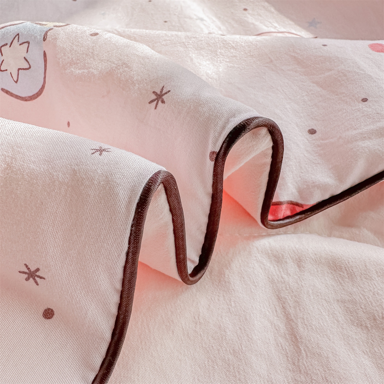 91家纺网 家纺一手货源 找家纺 招财星家纺 2026新款A类水洗棉皱绉纱夏被空调被印花夏凉被子被芯（带质检报告买家秀） 生日派对