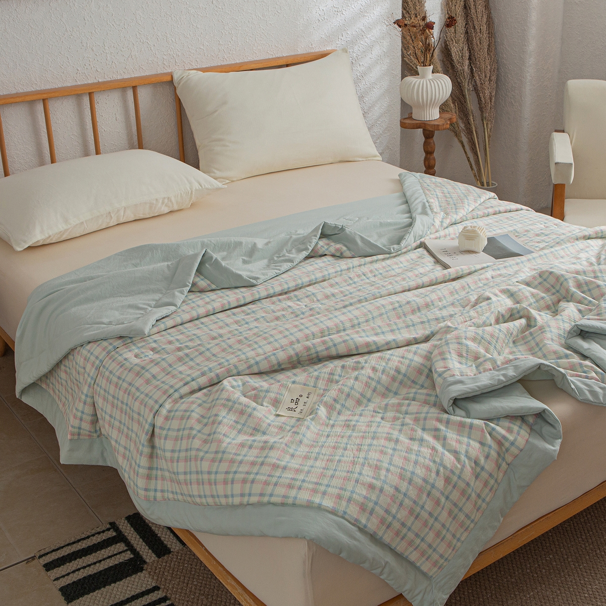 91家纺网 家纺一手货源 找家纺 宜梦家居 2026新款水洗双层纱夏被 剑蓝条