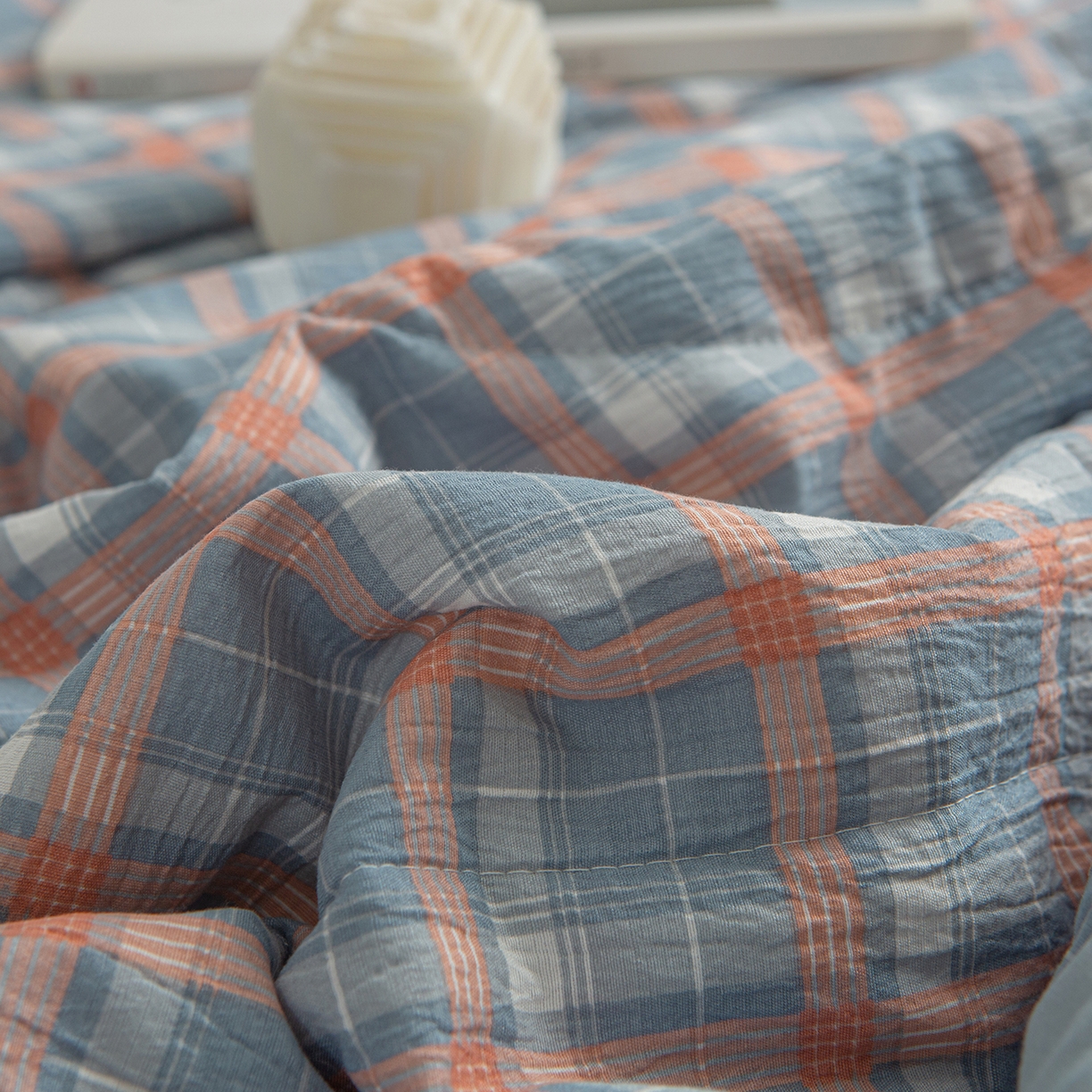 91家纺网 家纺一手货源 找家纺 宜梦家居 2026新款水洗双层纱夏被 蓝小格