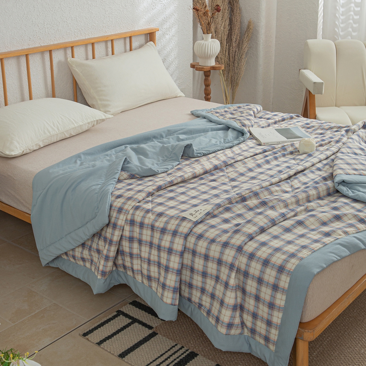 91家纺网 家纺一手货源 找家纺 宜梦家居 2026新款水洗双层纱夏被 青春湖蓝