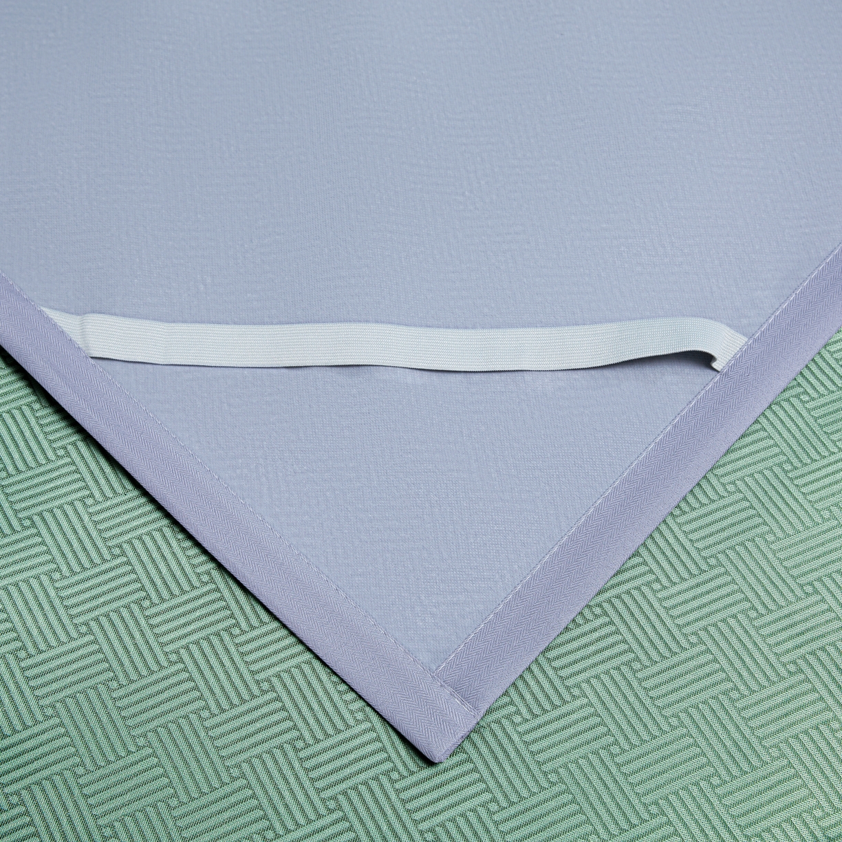 91家纺网 家纺一手货源 找家纺 席都凉席工厂店 2026新款可机洗水洗艾草凉感冰丝高精密碳光软席饼干花三件套饼干花-绿色