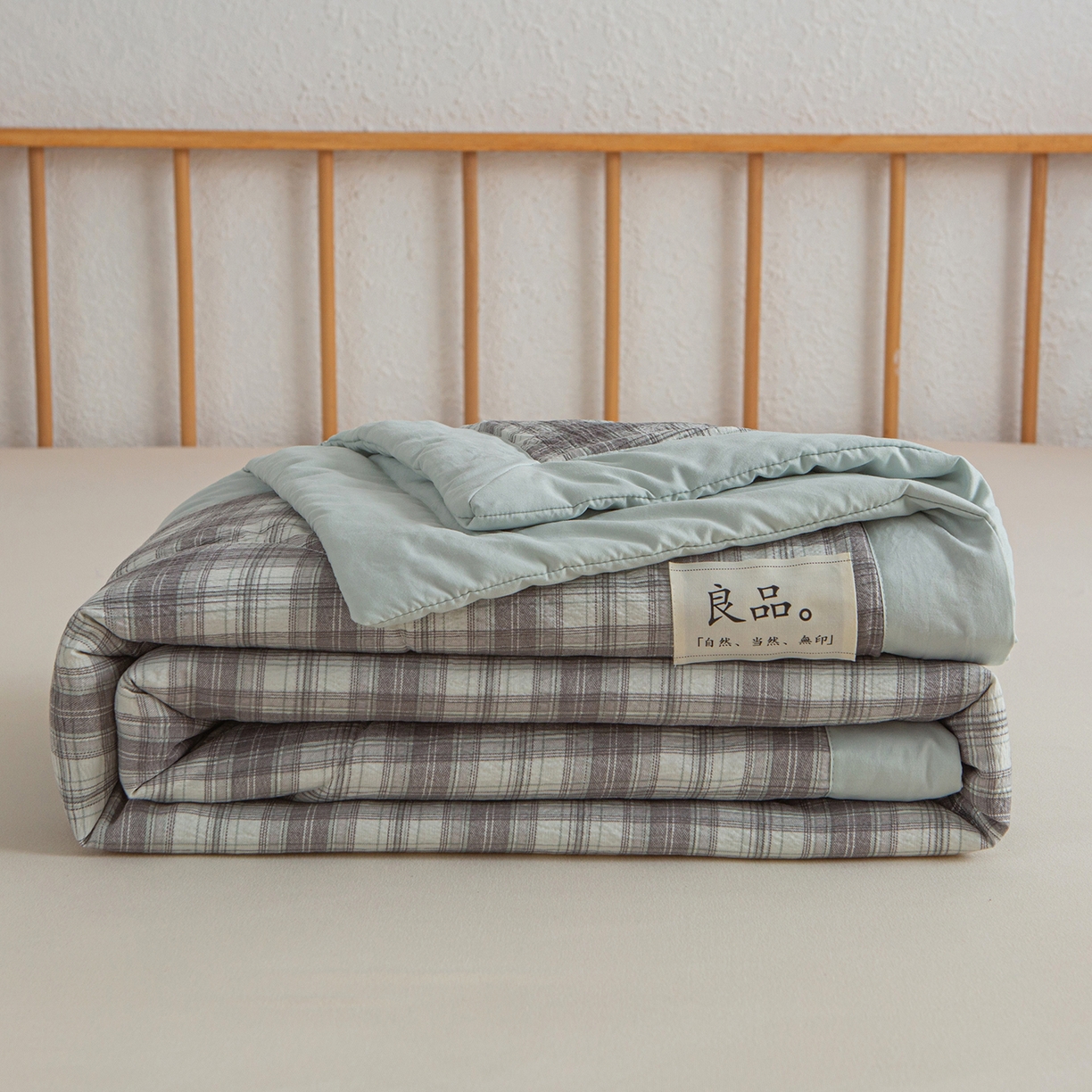宜梦家居 2026新款水洗双层纱夏被 三分格咖灰