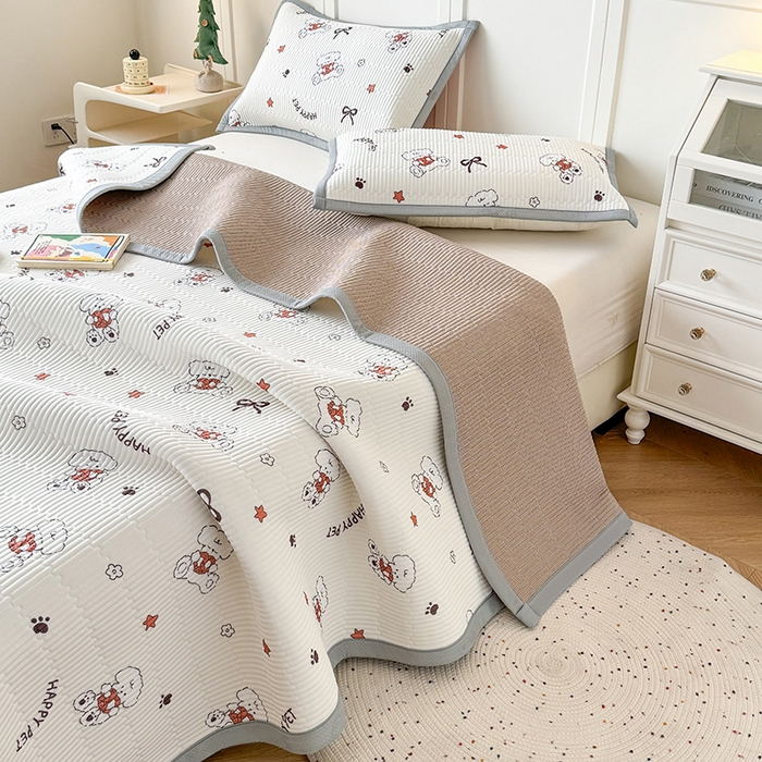 91家纺网 家纺一手货源 找家纺 卡罗兰 2026新款卡通印花凉席双面可用冰丝凉席床盖单件三四件套 小奶狗