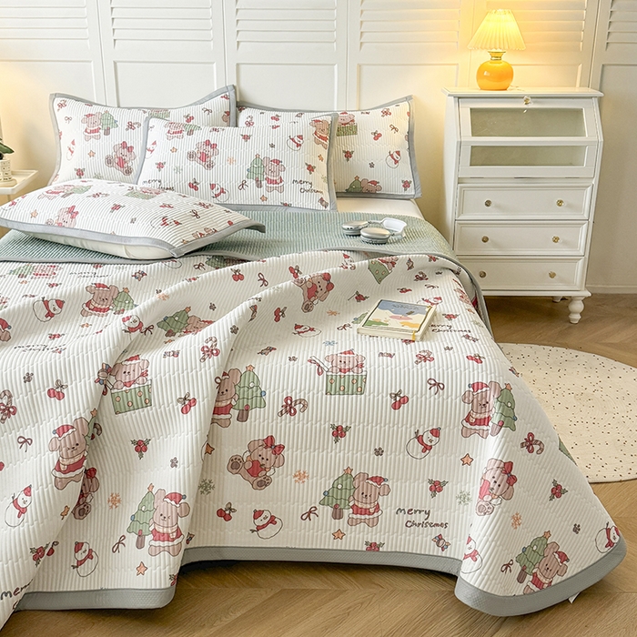 91家纺网 家纺一手货源 找家纺 卡罗兰 2026新款卡通印花凉席双面可用冰丝凉席床盖单件三四件套 圣诞熊