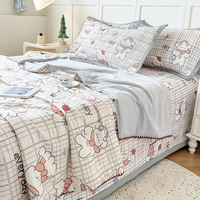 91家纺网 家纺一手货源 找家纺 卡罗兰 2026新款卡通印花凉席双面可用冰丝凉席床盖单件三四件套 快乐狗