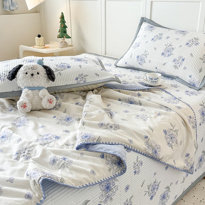 91家纺网 家纺一手货源 找家纺 （总）卡罗兰 2026新款印花凉席双面可用冰丝凉席床盖单件三件四件套