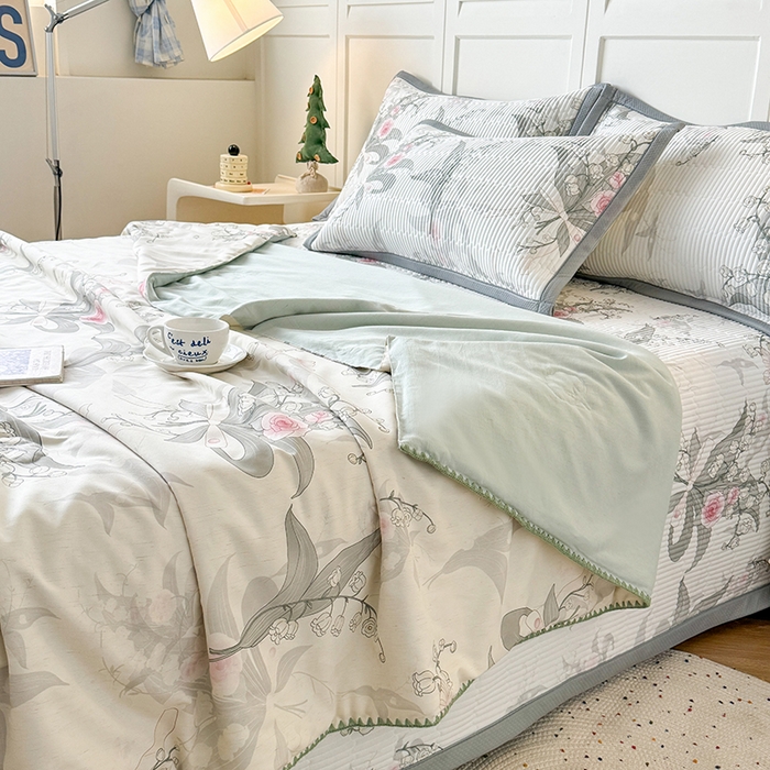 91家纺网 家纺一手货源 找家纺 卡罗兰 2026新款印花凉席双面可用冰丝凉席床盖单件三件四件套 春语