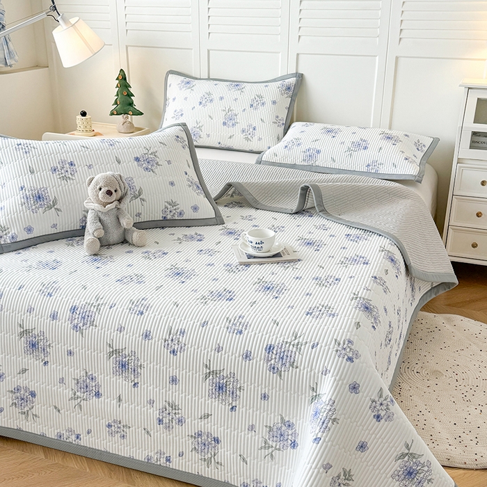 91家纺网 家纺一手货源 找家纺 卡罗兰 2026新款印花凉席双面可用冰丝凉席床盖单件三件四件套 半夏