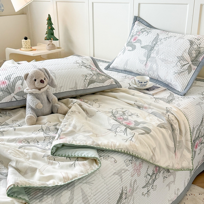 91家纺网 家纺一手货源 找家纺 卡罗兰 2026新款印花凉席双面可用冰丝凉席床盖单件三件四件套 春语