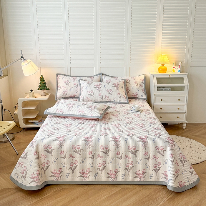 91家纺网 家纺一手货源 找家纺 卡罗兰 2026新款印花凉席双面可用冰丝凉席床盖单件三件四件套 郁金香