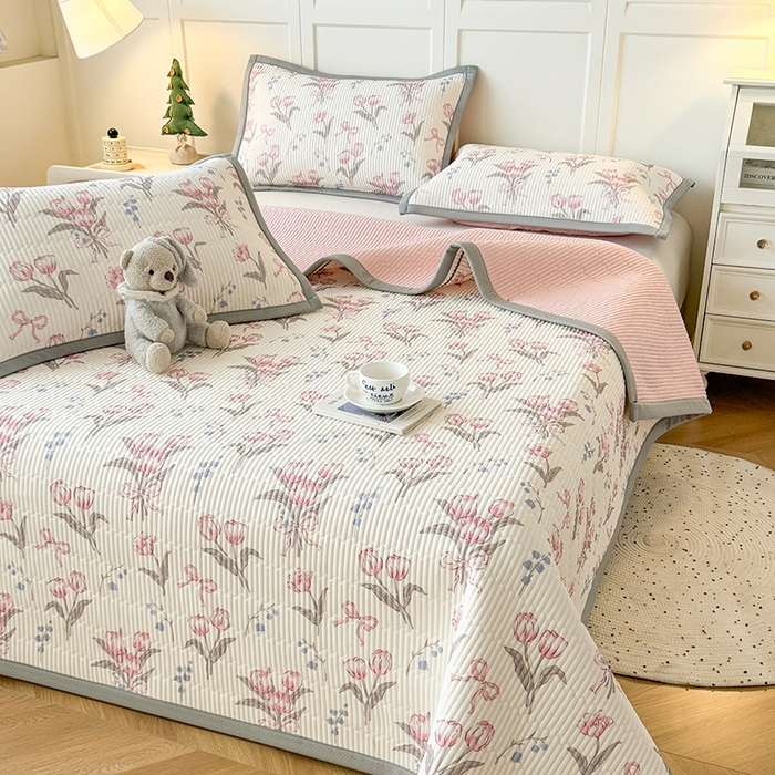 91家纺网 家纺一手货源 找家纺 卡罗兰 2026新款印花凉席双面可用冰丝凉席床盖单件三件四件套 郁金香