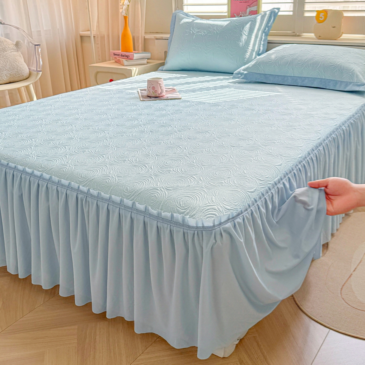 91家纺网 家纺一手货源 找家纺 席都凉席工厂店 2026年款玫瑰提花凉感豆豆席云感亲肤可水洗夏凉软席床裙款-云柔玫瑰 云柔玫瑰-湖水蓝床裙款