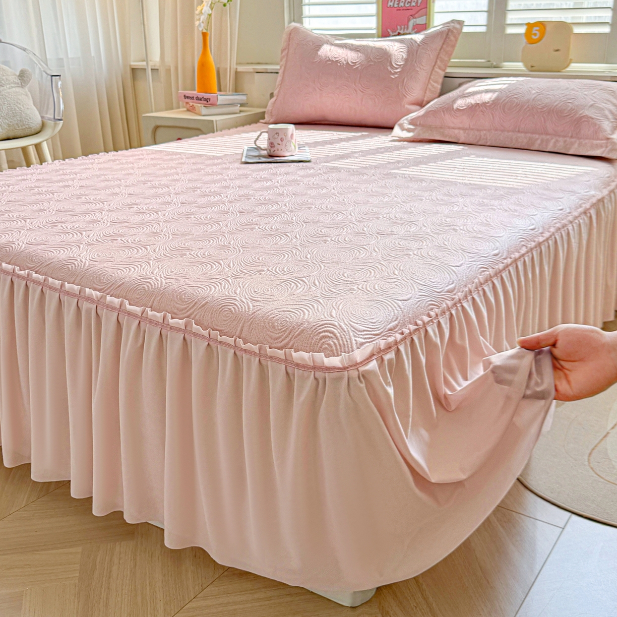 91家纺网 家纺一手货源 找家纺 席都凉席工厂店 2026年款玫瑰提花凉感豆豆席云感亲肤可水洗夏凉软席床裙款-云柔玫瑰 云柔玫瑰-樱花粉床裙款