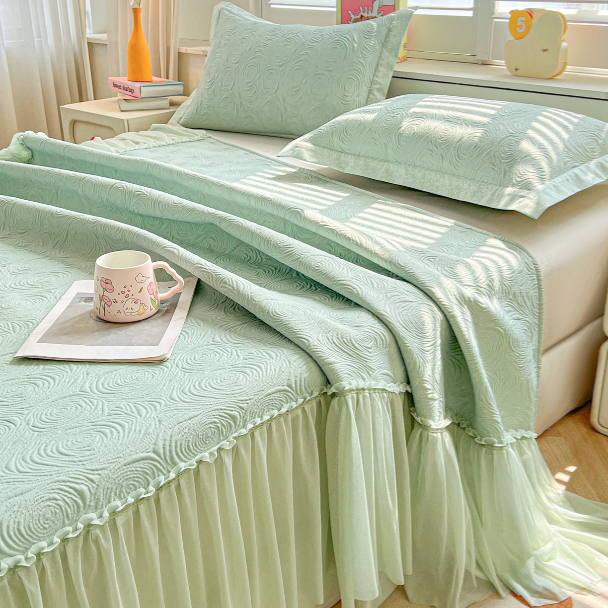 91家纺网 家纺一手货源 找家纺 席都凉席工厂店 2026年款玫瑰提花凉感豆豆席云感亲肤可水洗夏凉软席床裙款-云柔玫瑰 云柔玫瑰-薄荷绿床裙款