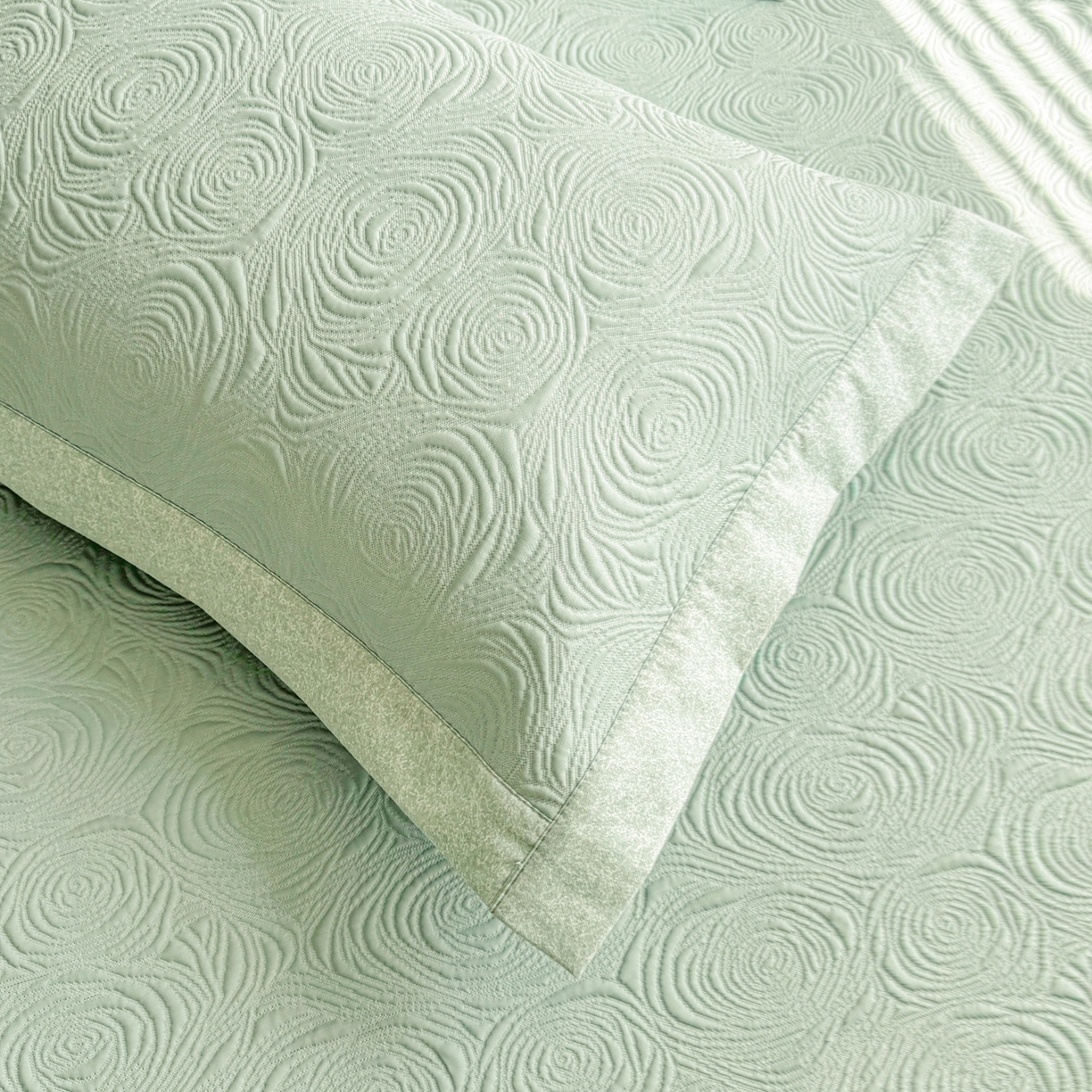 91家纺网 家纺一手货源 找家纺 席都凉席工厂店 2026年款玫瑰提花凉感豆豆席云感亲肤可水洗夏凉软席床裙款-云柔玫瑰 云柔玫瑰-薄荷绿床裙款