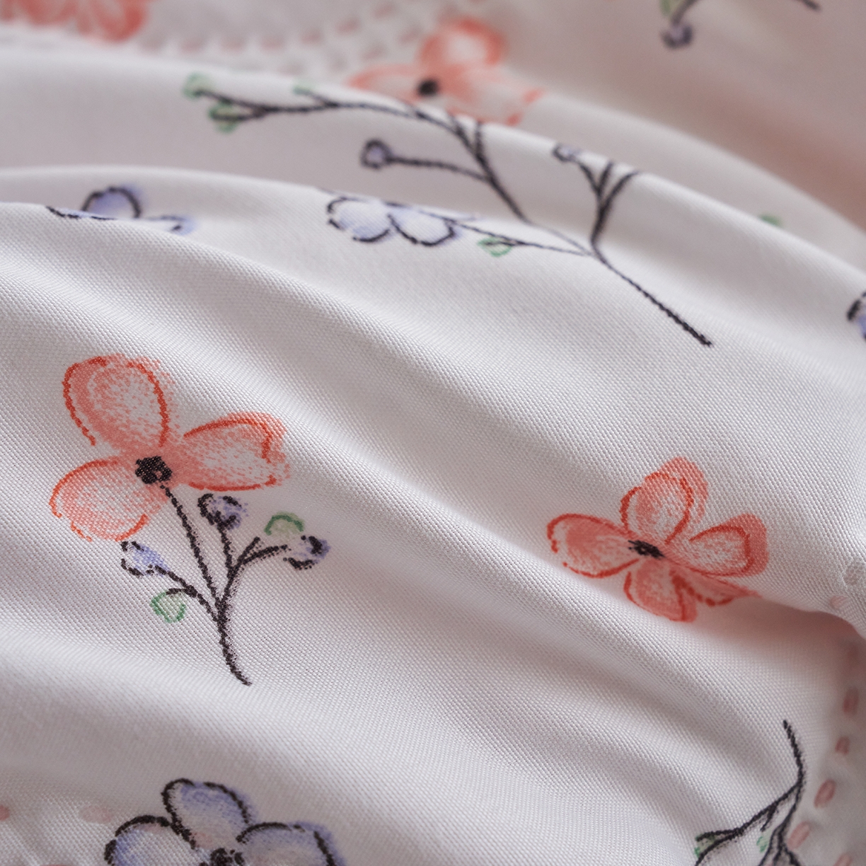 91家纺网 家纺一手货源 找家纺 悦织湾家纺 2026新款超声波夏凉被印花水洗棉夏被供货批发赠品礼品被便宜夏被 气球花园