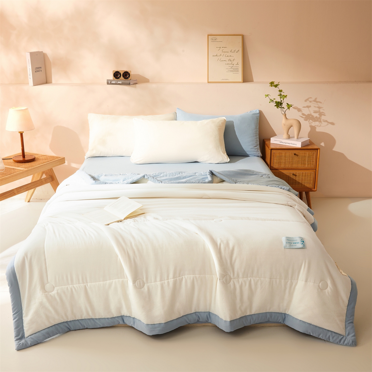 91家纺网 家纺一手货源 找家纺 罗布斯 2026新款简约纯色风水洗棉双拼夏被新疆棉花被夏凉被空调被(买家秀加微） 珠光白拼蓝