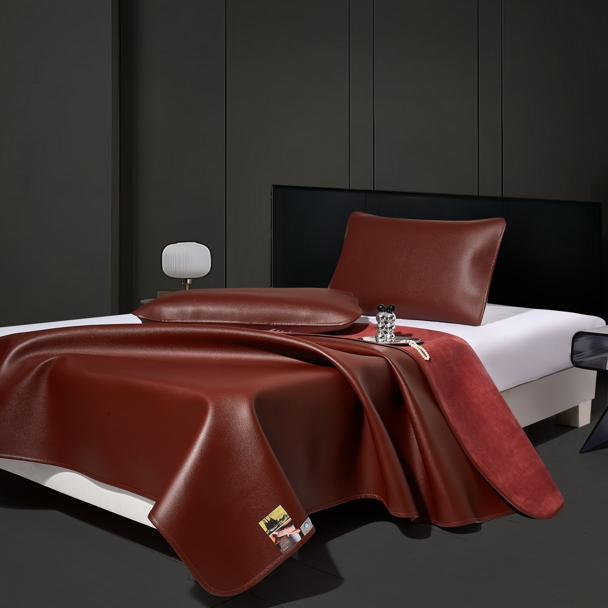 91家纺网 家纺一手货源 找家纺 （总）yyds网供 仿真牛皮席夏季高端软席凉感PE皮藤席子超纤皮革软凉席外贸版双面凉感加厚雪藤