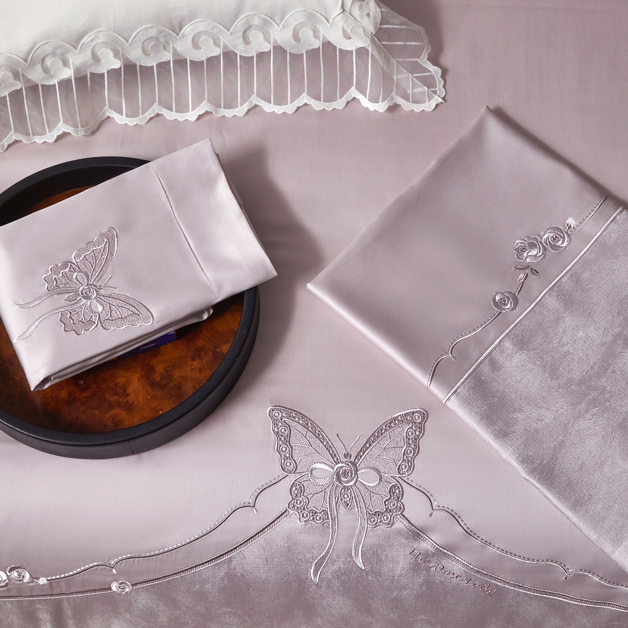 91家纺网 家纺一手货源 找家纺 蒂爵 2026新款天丝棉提花四件套 优雅紫