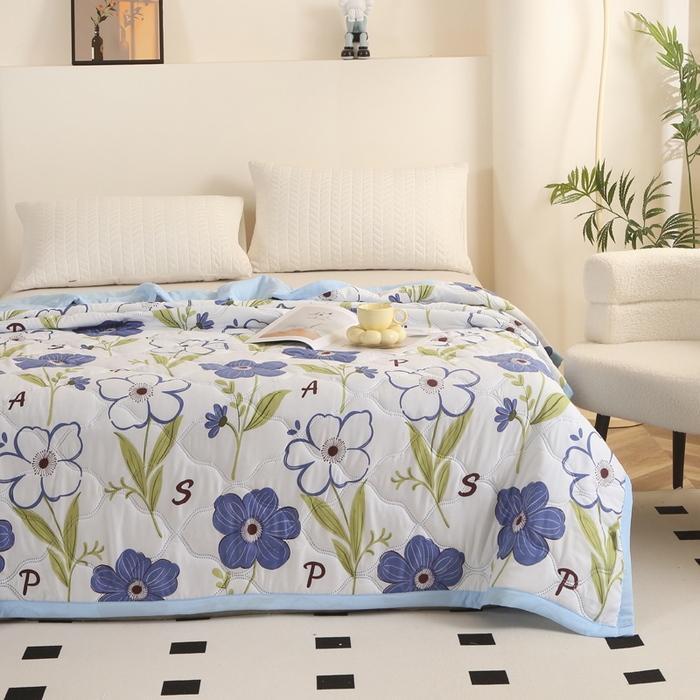 91家纺网 家纺一手货源 找家纺 悦织湾家纺 2026新款超声波夏凉被印花水洗棉夏被供货批发赠品礼品被便宜夏被 花儿朵朵