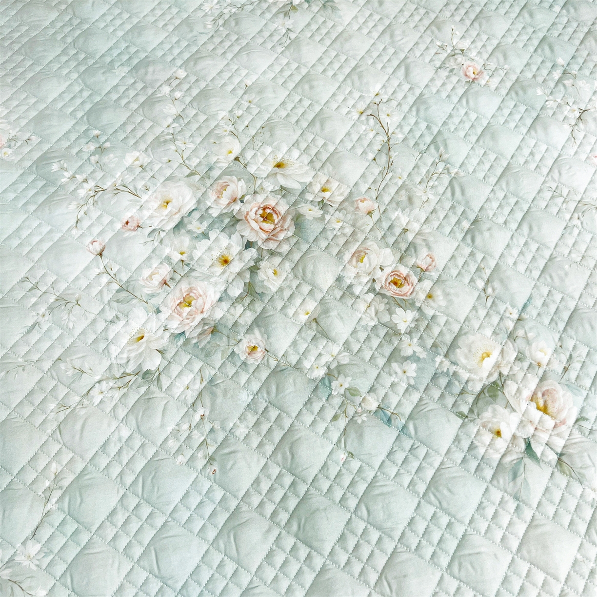 91家纺网 家纺一手货源 找家纺 （总）宜凡 2026新款莱赛尔夹棉床盖单件床盖三件套