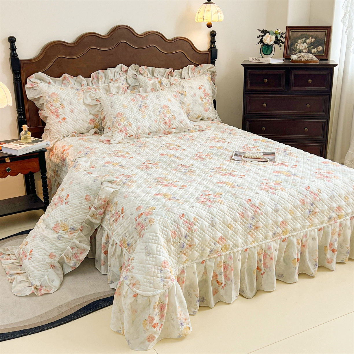 91家纺网 家纺一手货源 找家纺 宜凡 2026新款莱赛尔夹棉床盖单件床盖三件套 海棠听风