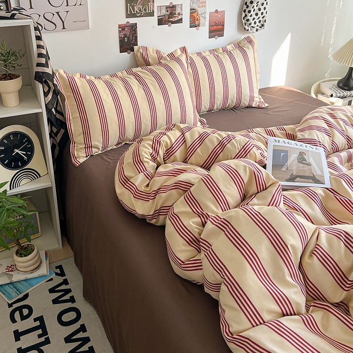 91家纺网 家纺一手货源 找家纺 朵朵家纺 2025新款亲肤水洗棉芦荟棉印花四件套 焦糖棕