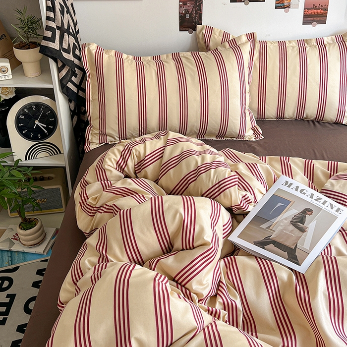 91家纺网 家纺一手货源 找家纺 朵朵家纺 2025新款亲肤水洗棉芦荟棉印花四件套 焦糖棕