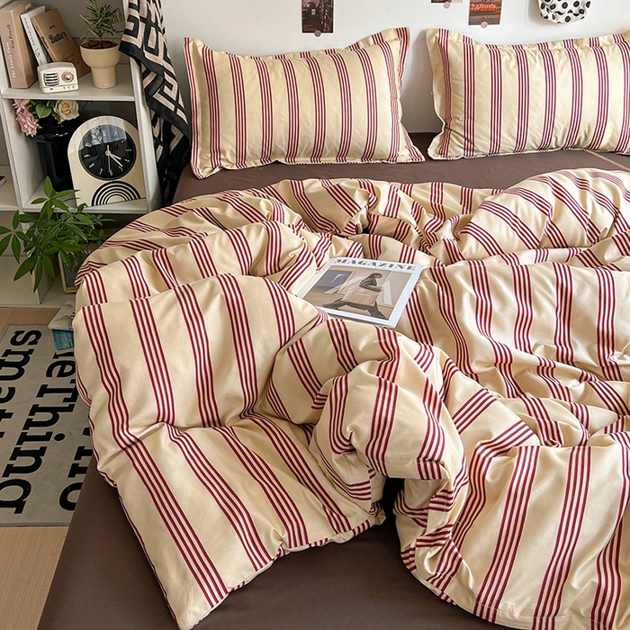 91家纺网 家纺一手货源 找家纺 朵朵家纺 2025新款亲肤水洗棉芦荟棉印花四件套 焦糖棕