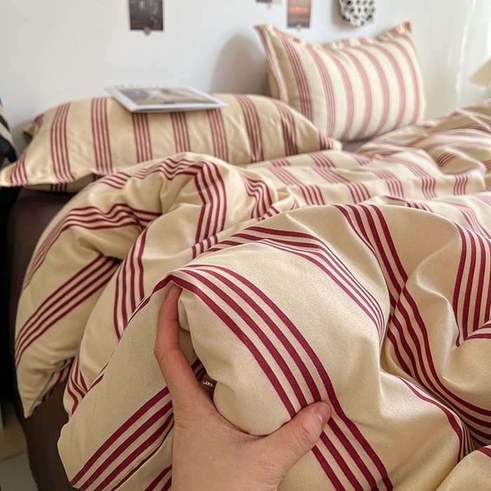 91家纺网 家纺一手货源 找家纺 朵朵家纺 2025新款亲肤水洗棉芦荟棉印花四件套 焦糖棕