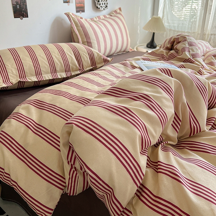 91家纺网 家纺一手货源 找家纺 朵朵家纺 2025新款亲肤水洗棉芦荟棉印花四件套 焦糖棕