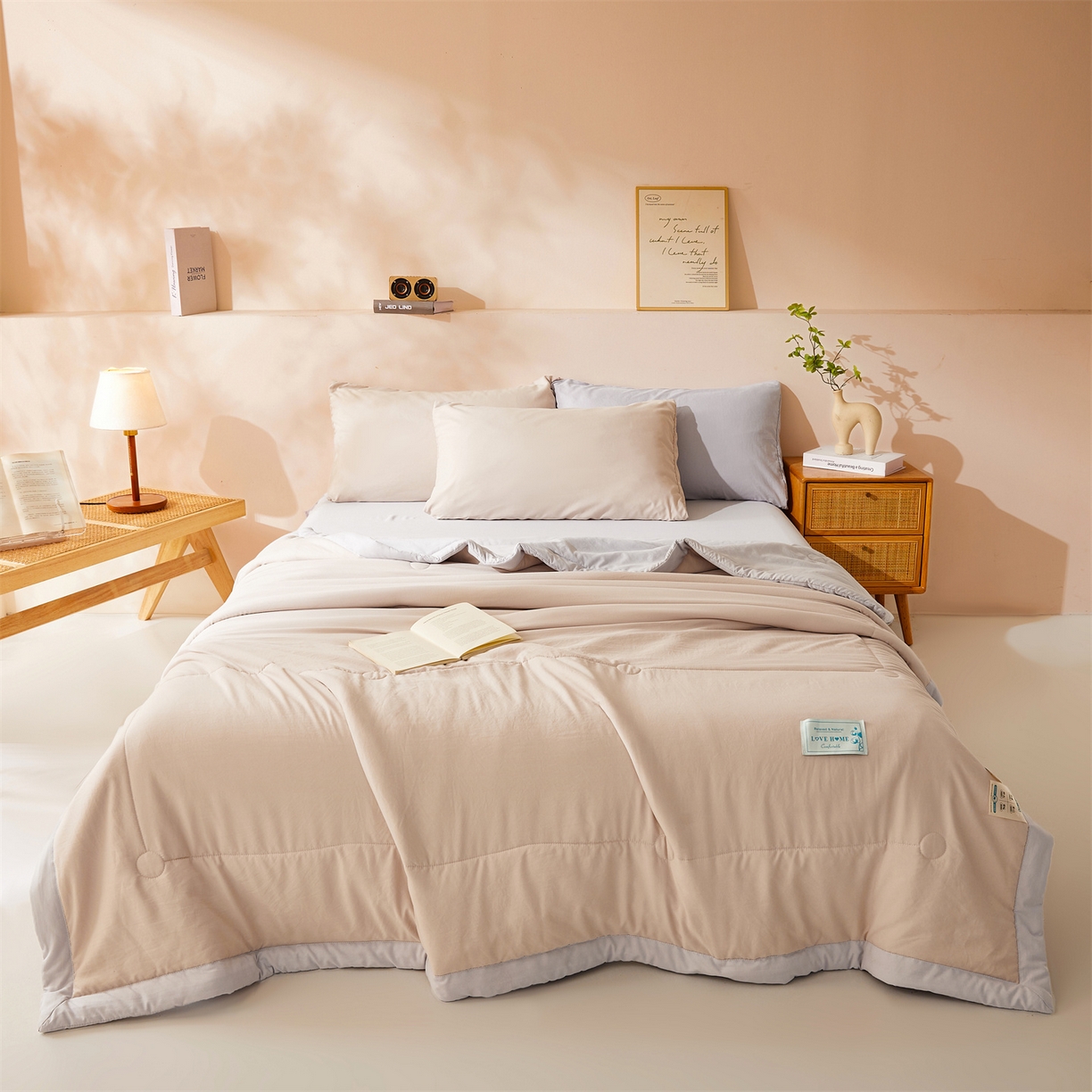 91家纺网 家纺一手货源 找家纺 罗布斯 2026新款简约纯色风水洗棉双拼夏被新疆棉花被夏凉被空调被(买家秀加微） 香槟咖拼灰