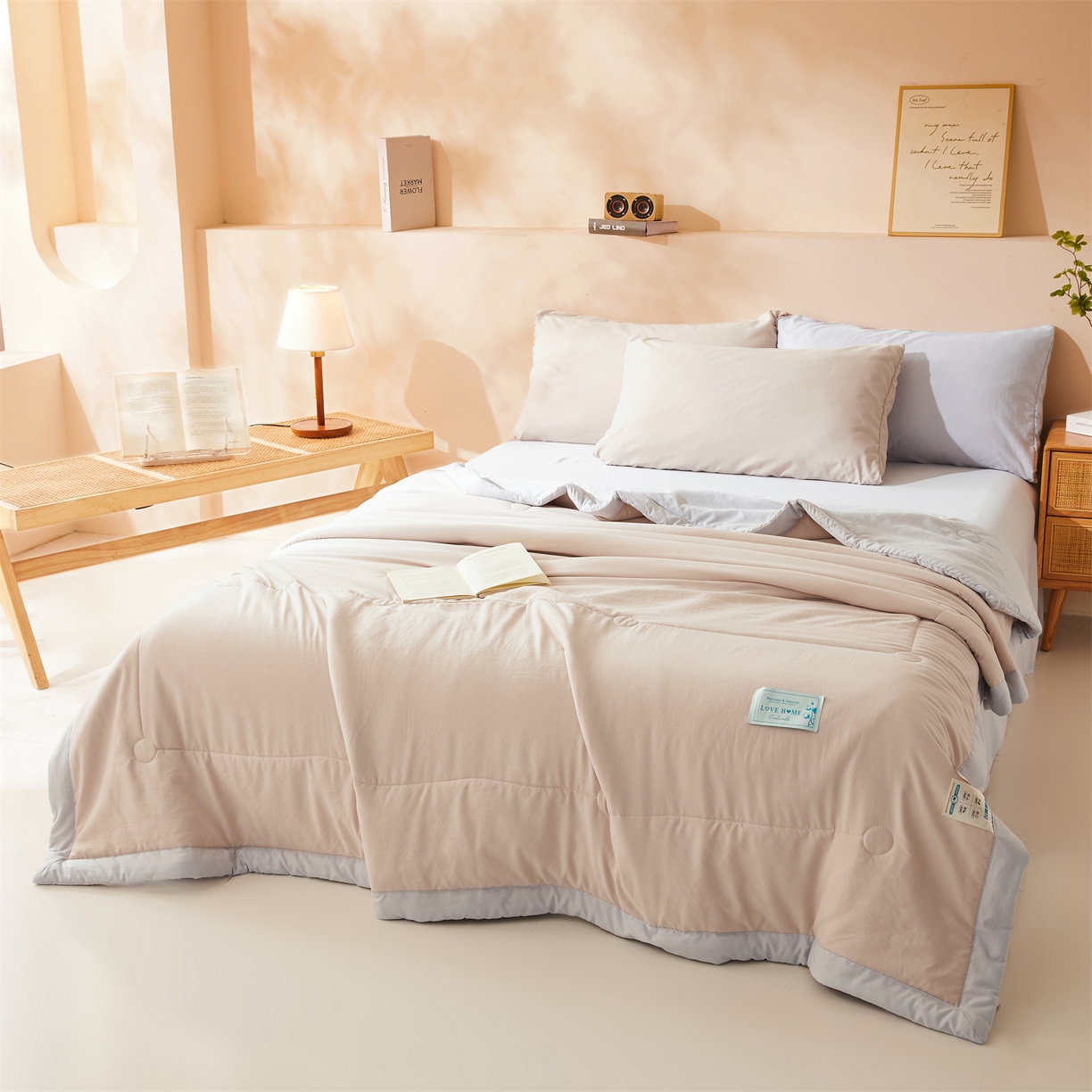 91家纺网 家纺一手货源 找家纺 罗布斯 2026新款简约纯色风水洗棉双拼夏被新疆棉花被夏凉被空调被(买家秀加微） 香槟咖拼灰