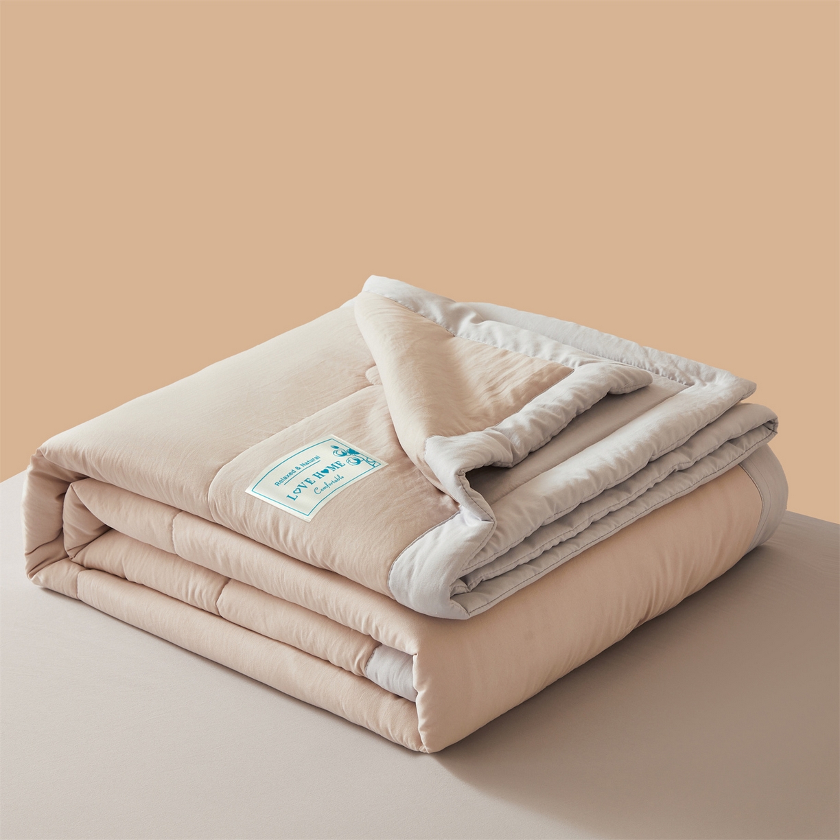 91家纺网 家纺一手货源 找家纺 罗布斯 2026新款简约纯色风水洗棉双拼夏被新疆棉花被夏凉被空调被(买家秀加微） 香槟咖拼灰