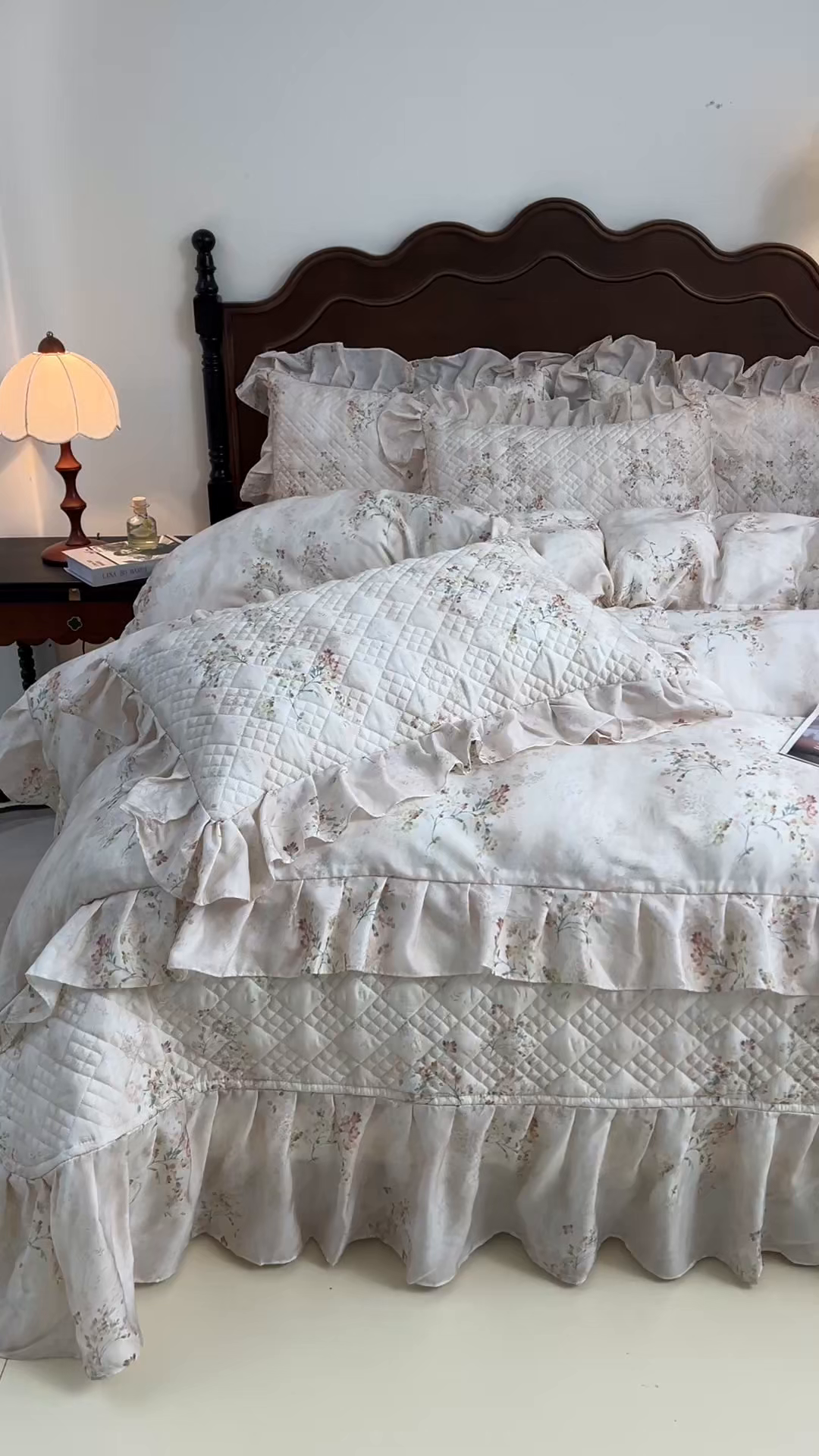 91家纺网 家纺一手货源 找家纺 宜凡 2026新款莱赛尔夹棉床盖单件床盖三件套 兰枝玉树