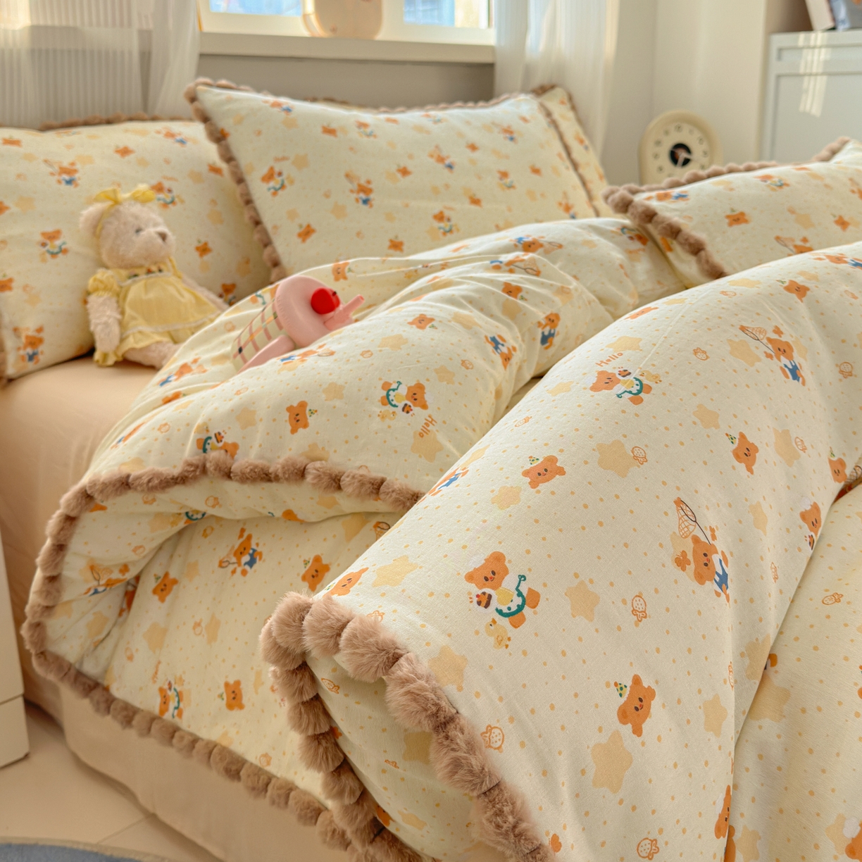 91家纺网 家纺一手货源 找家纺 （总）丽涵家纺 2026新款全棉双层纱全棉纯棉大雁纹毛球花边四件套