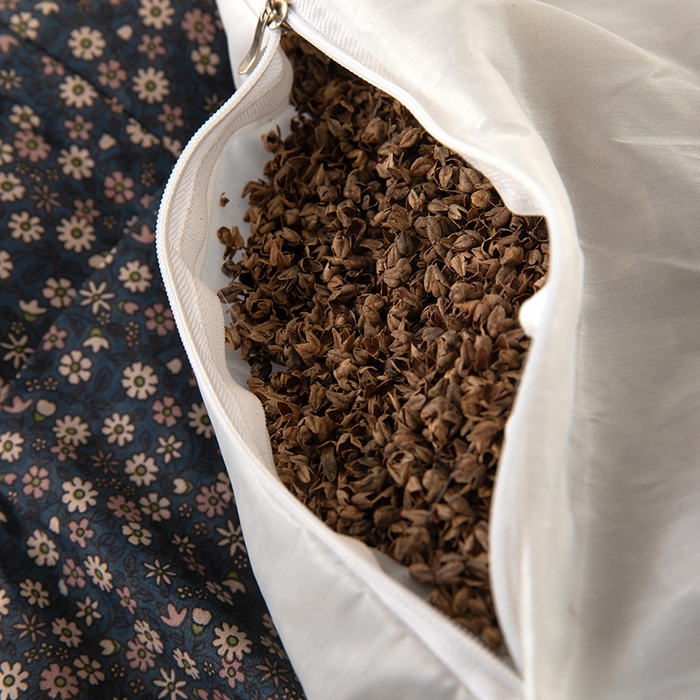 91家纺网 家纺一手货源 找家纺 枕之坊 2026新款趴趴狗荞麦枕枕头枕芯 趴趴狗-深蓝色