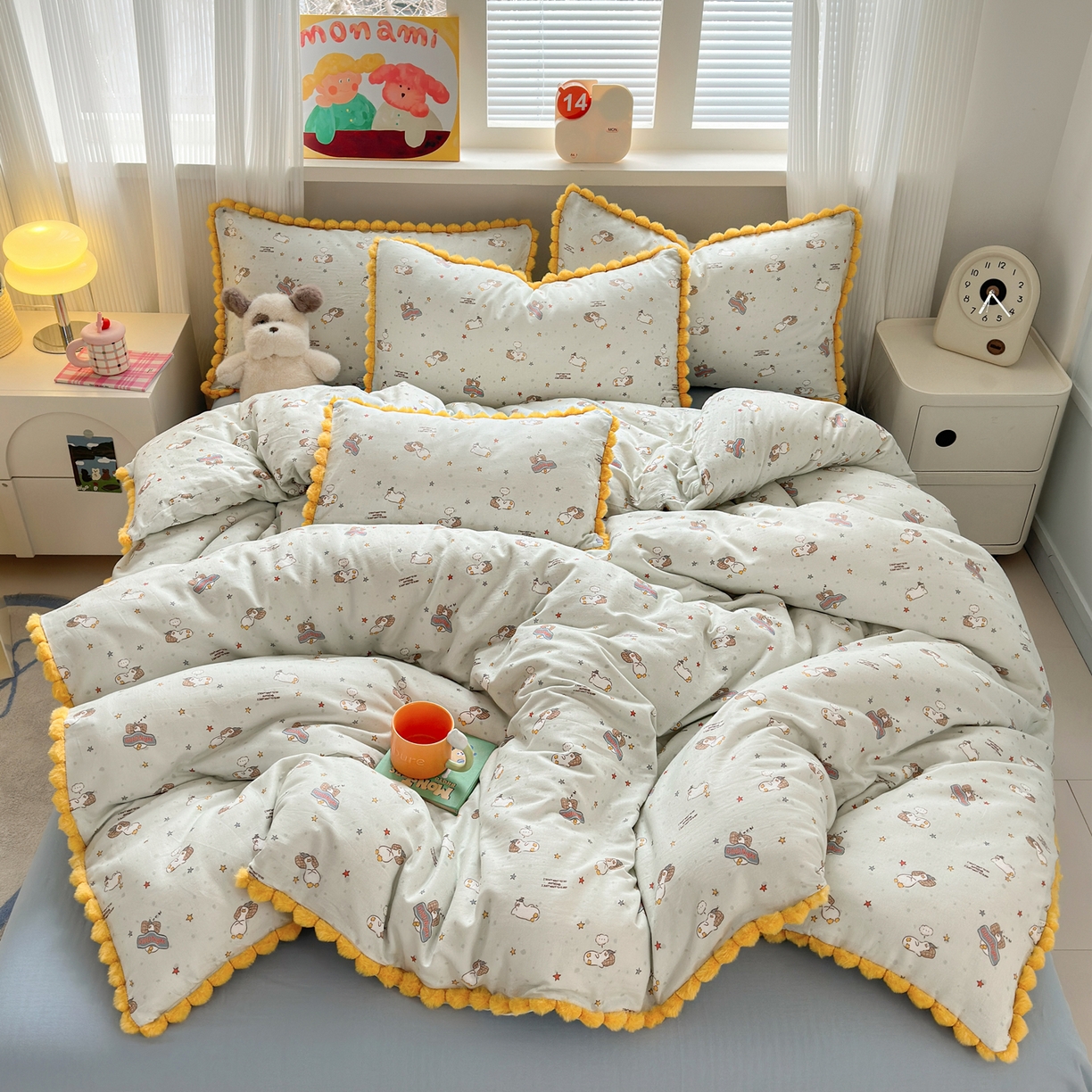 91家纺网 家纺一手货源 找家纺 丽涵家纺 2026新款全棉双层纱全棉纯棉大雁纹毛球花边四件套 晚安鸭-绿