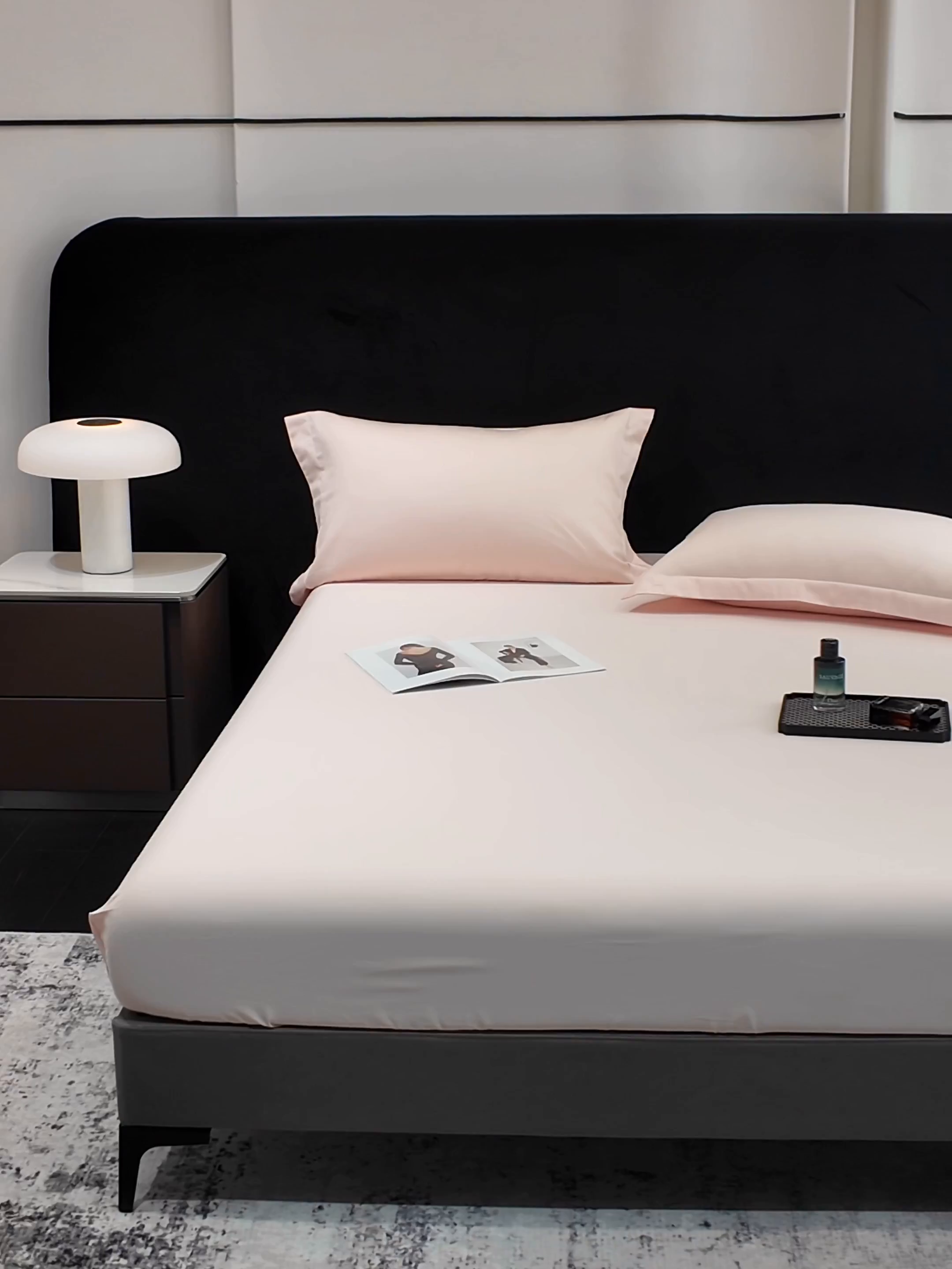 91家纺网 家纺一手货源 找家纺 莱势 2026新品100支全棉纯棉50x50s贡缎长绒棉纯色素色单品床单 床笠 枕套 轻奢粉