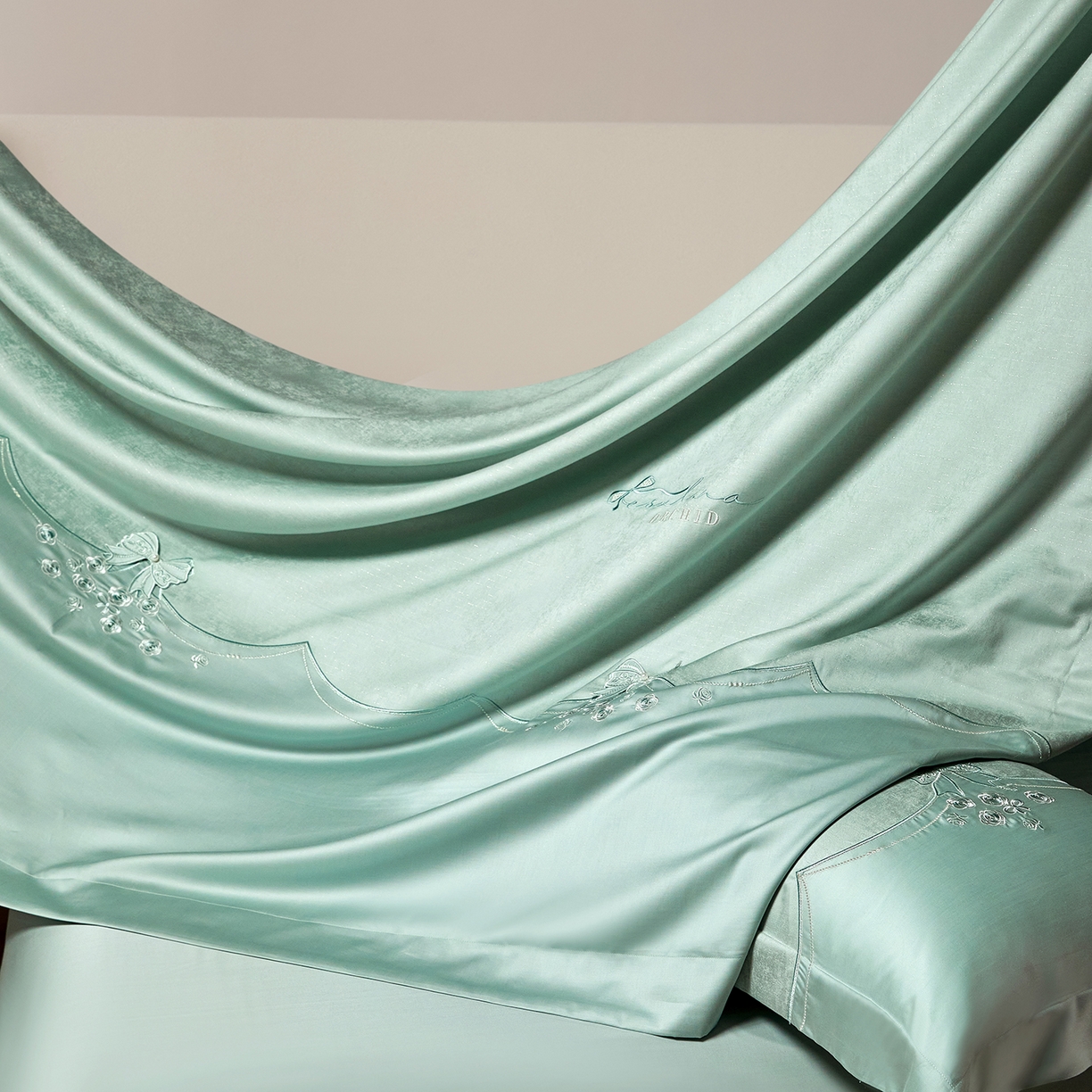 91家纺网 家纺一手货源 找家纺 蒂爵 2026新款天丝棉提花四件套 柔光兰