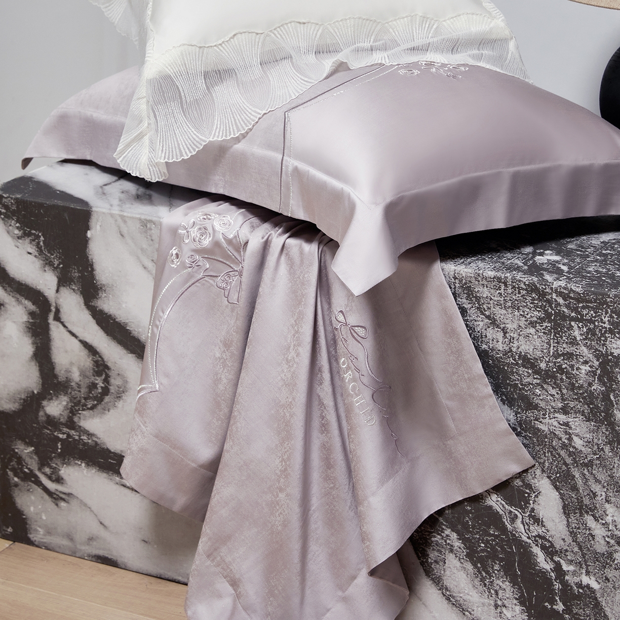 91家纺网 家纺一手货源 找家纺 蒂爵 2026新款天丝棉提花四件套 时尚灰