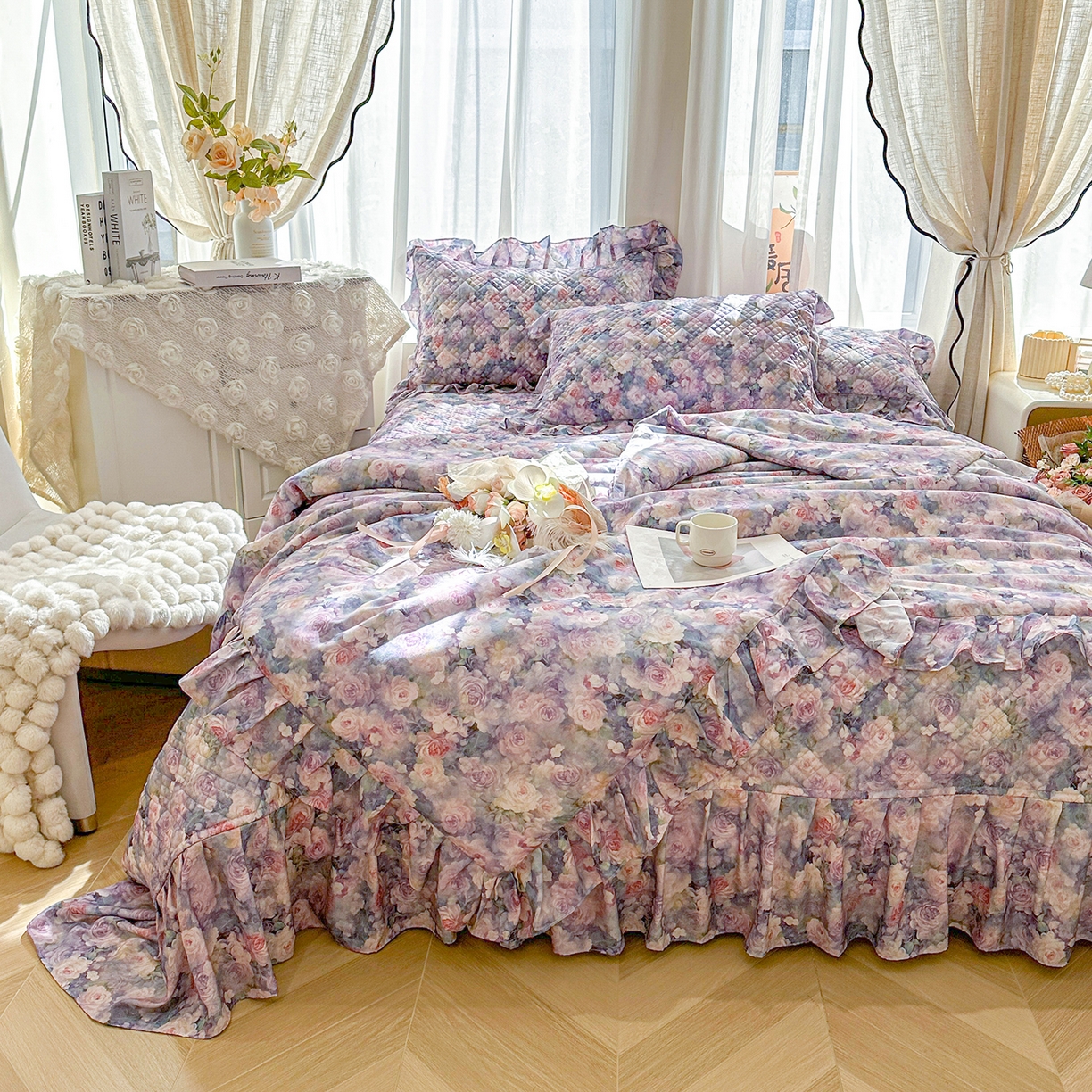 91家纺网 家纺一手货源 找家纺 宜凡 2026新款莱赛尔数码印花夹棉床盖夏被四件套 海棠碎影