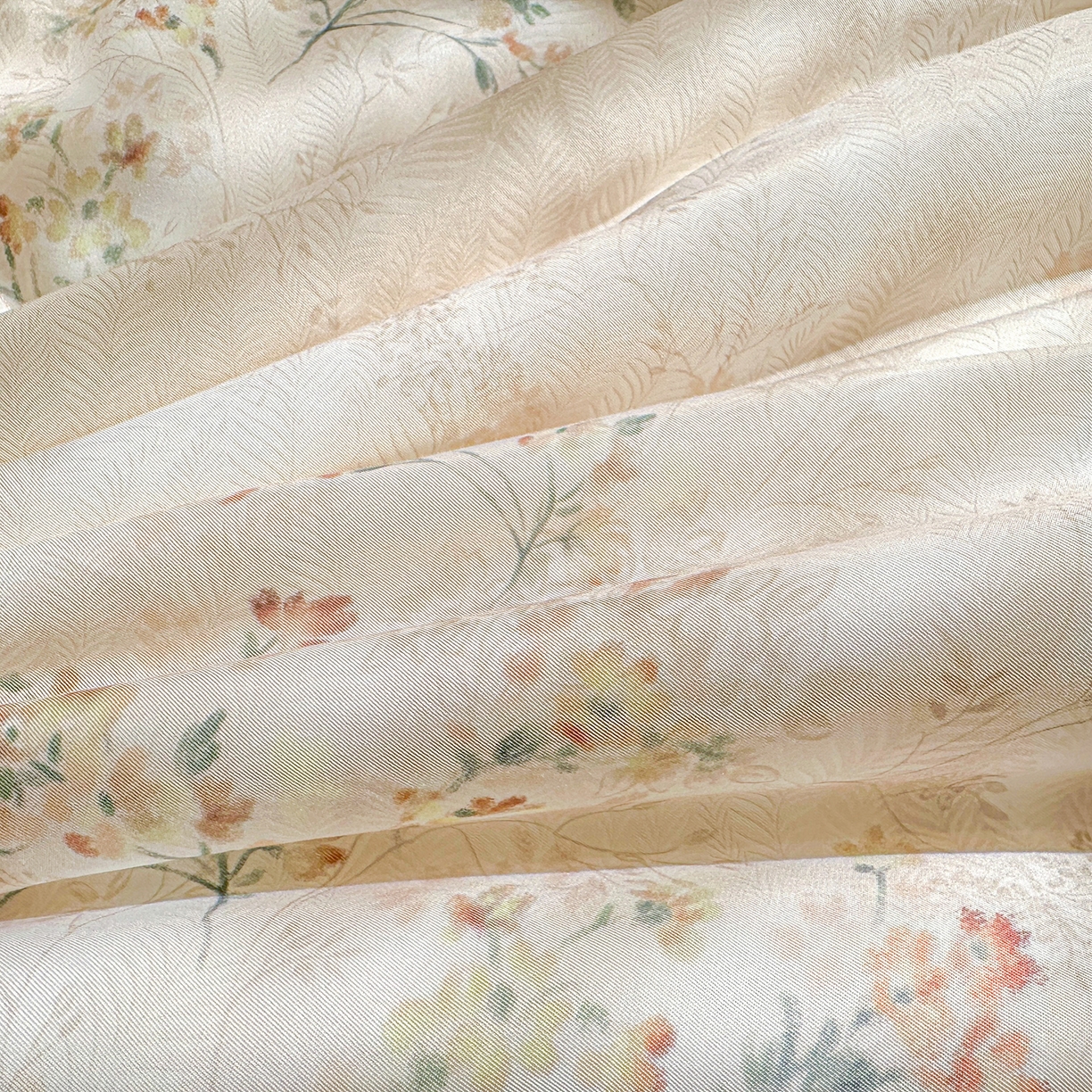 91家纺网 家纺一手货源 找家纺 宜凡 2026新款莱赛尔数码印花夹棉床盖夏被四件套 兰枝玉树