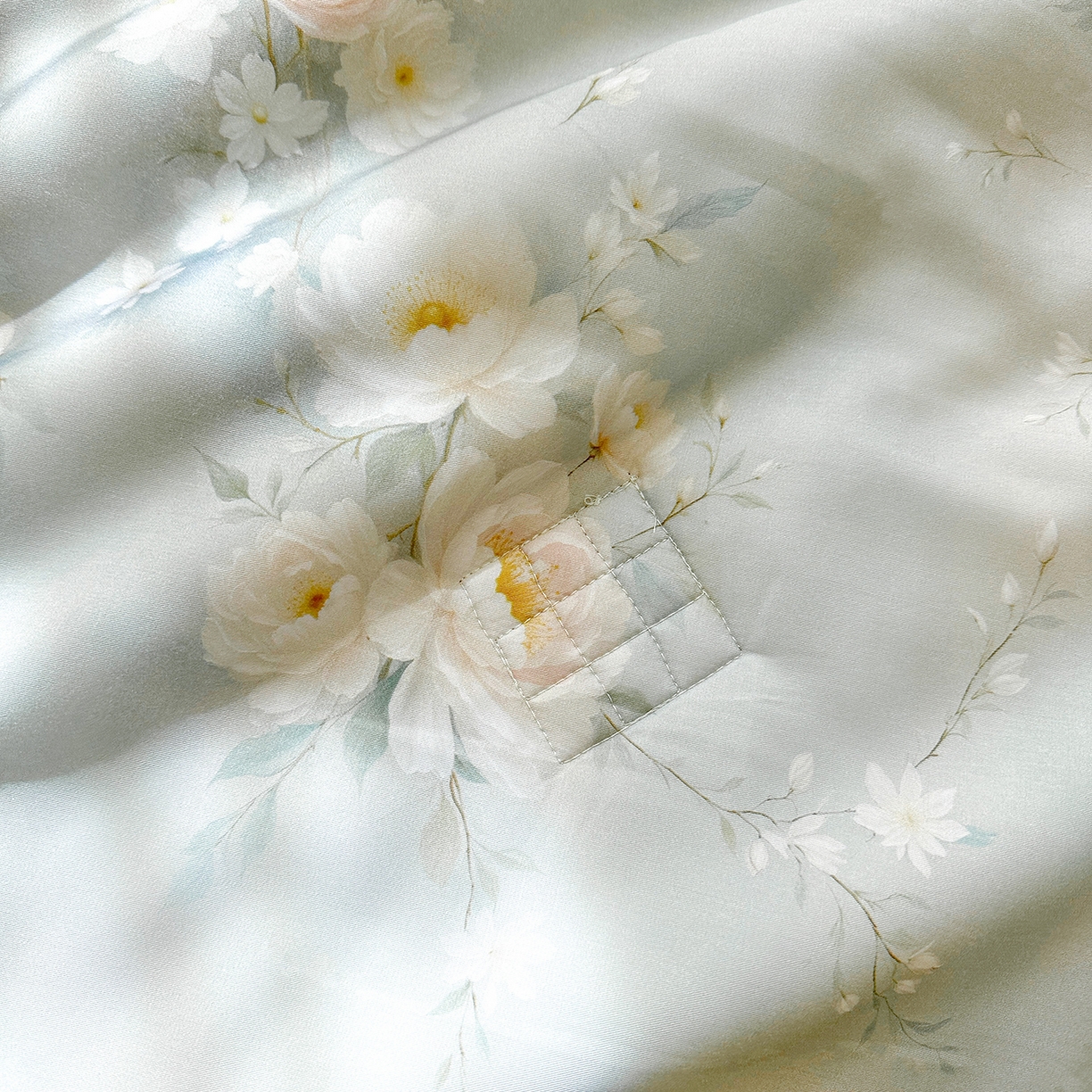 91家纺网 家纺一手货源 找家纺 宜凡 2026新款莱赛尔数码印花夹棉床盖夏被四件套 蓝铃风语